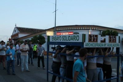 Ensayo Solidario en María Auxiliadora Ensayo Solidario en María Auxiliadora