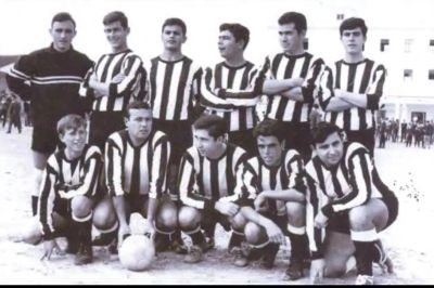 SALESIANOS Y SIEMPRE ALEGRES, FÚTBOL Y EDUCACIÓN por  D. Juan Castizo Reyes 